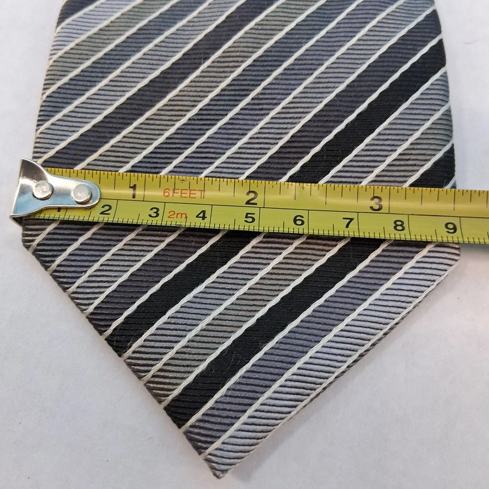 Charles Tyrwhitt Tie Mens OS Grey Striped Silk Classic Made in England Business - Picture 9 of 10